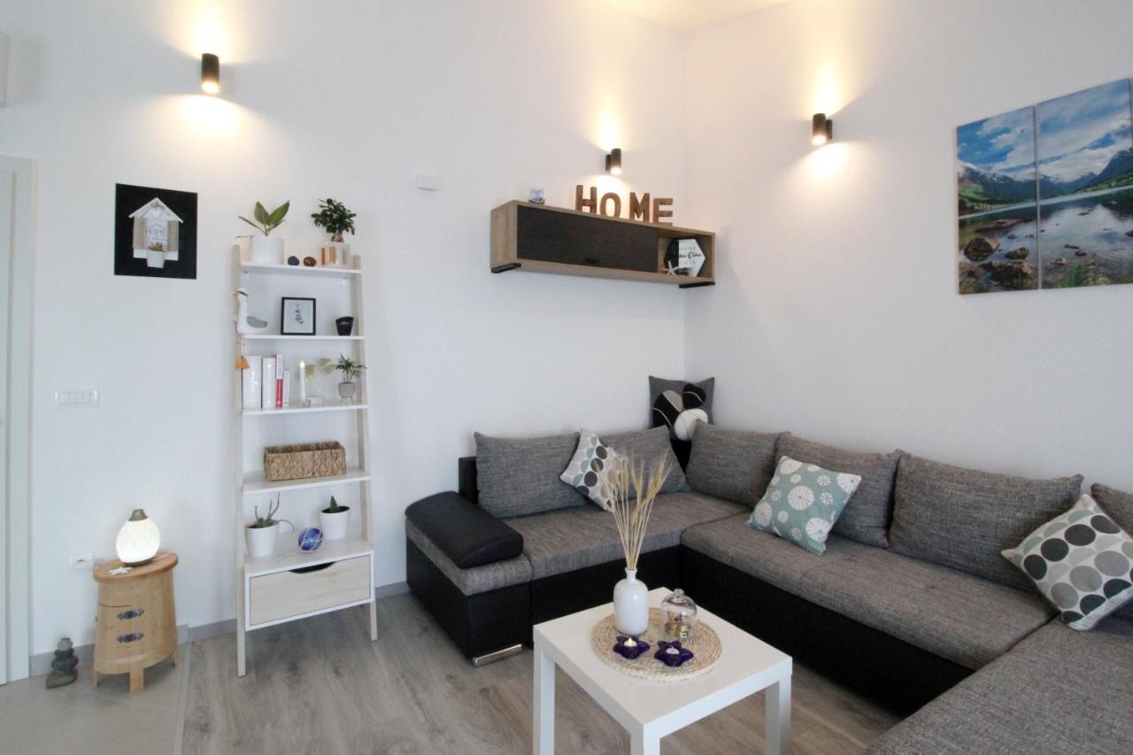 Apartman Cicibella Каштела Екстер'єр фото